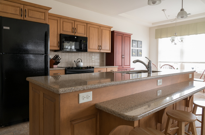 Kitchen and countertops