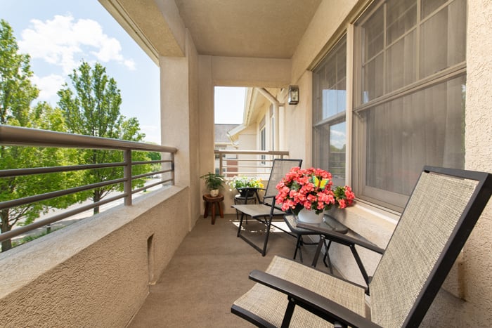 patio with chairs